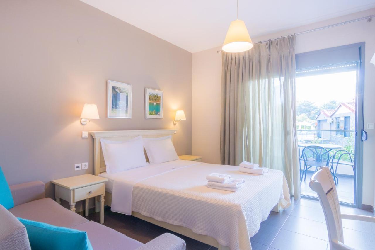 Ntinas Filoxenia Hotel & Spa Скала-Потамьяс Екстер'єр фото